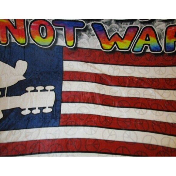 New Make Love Not War Woodstock Fleece Throw Gift Blanket Music Event Hippie NIP - Picture 4 of 5